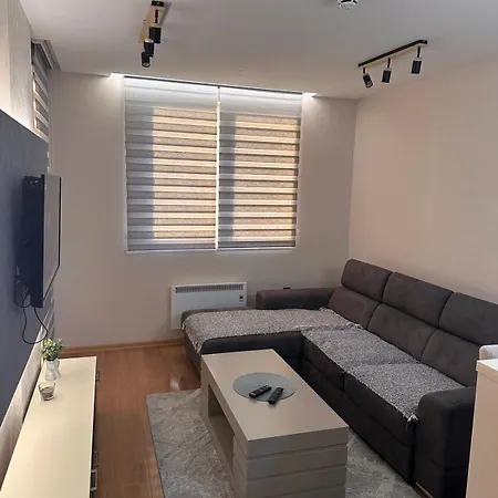 Jezero Apartment